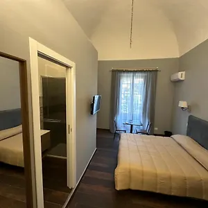 https://bb-palazzo-fischetti.sicilyhotelsitaly.net